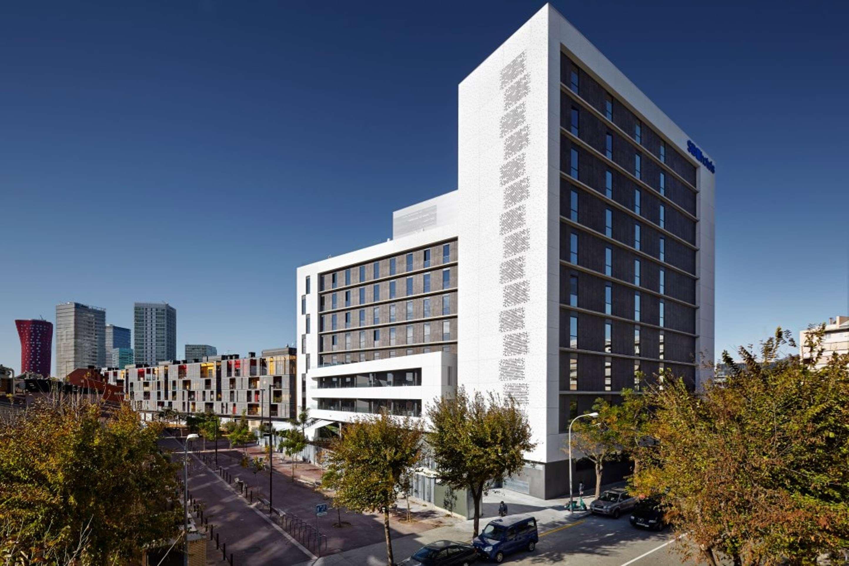 Hotel Sb Plaza Europa L'Hospitalet de Llobregat Exterior photo
